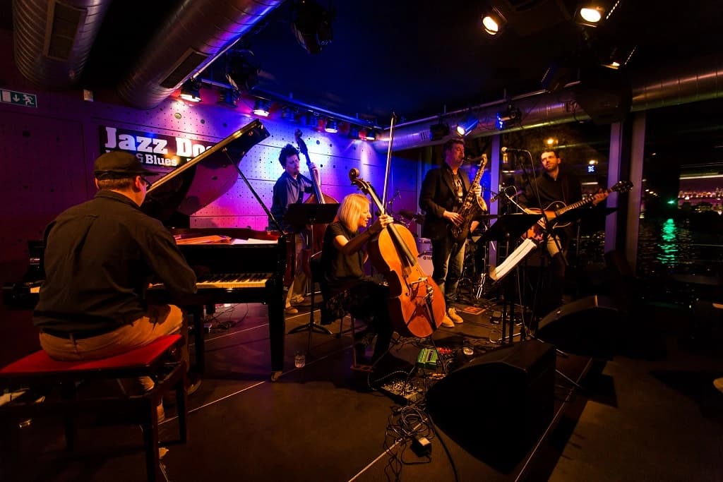 jazzdock-interier-01